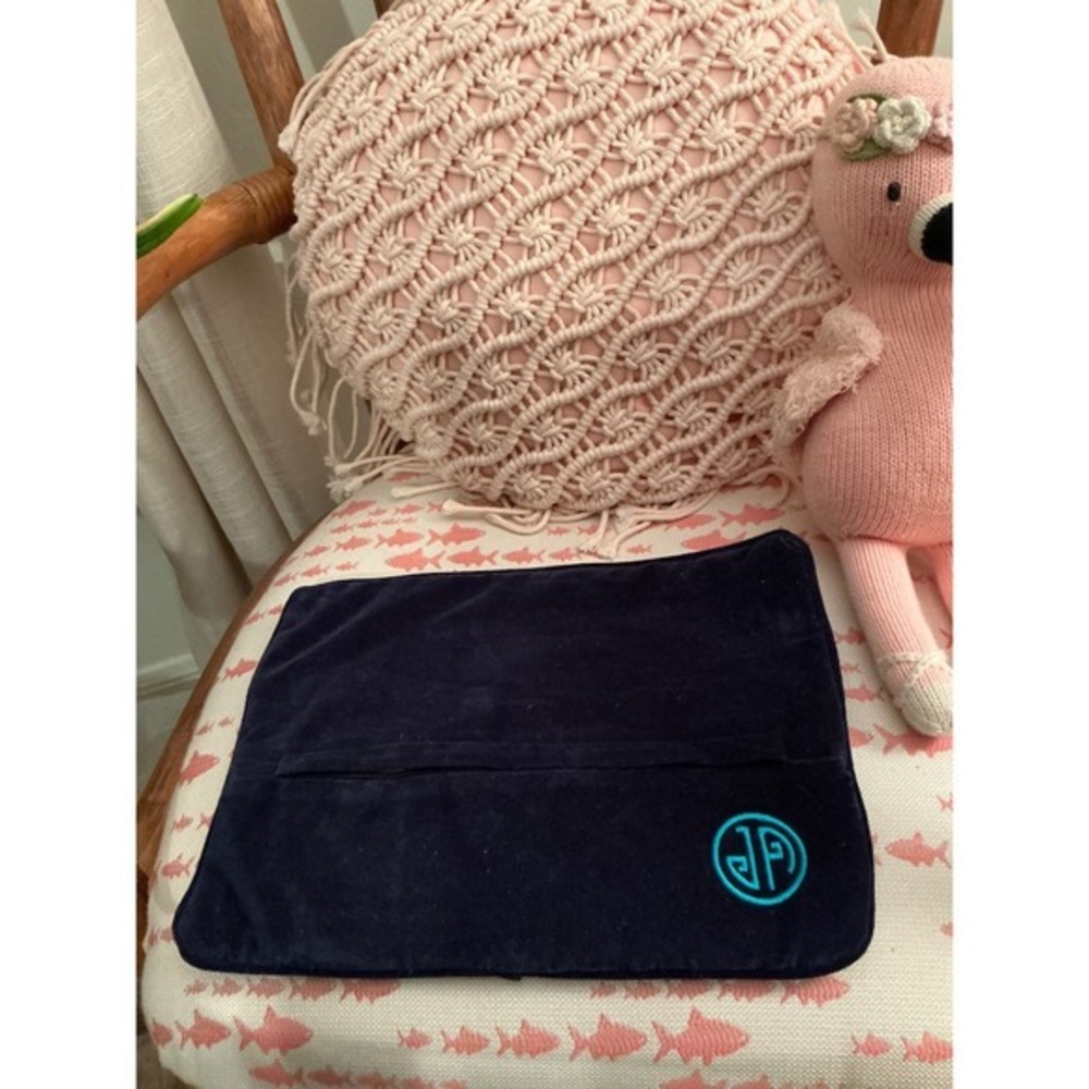 RARE Jonathan Adler WOOL Alligator Needlepoint Pillow Case, Blue 11.5 X8 Vintage - Picture 3 of 9